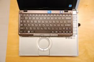 キーボードはほぼ同サイズ